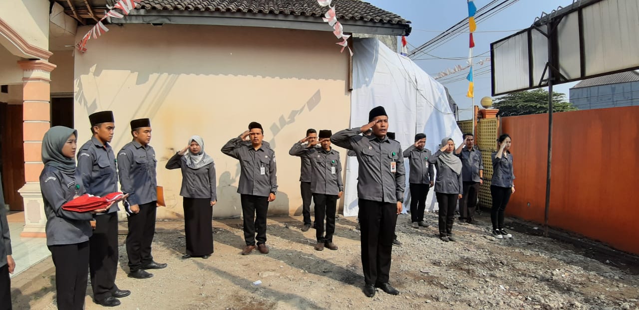 Upacara Peringatah Hut RI ke 47 Bawaslu Kabupaten Sukabumi