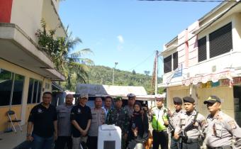 Proses Keberangkatan pengawasan Kotak Suara dari Kantor KPU Kabupaten Sukabumi Ke Gudang KPU Provinsi Jawa Barat