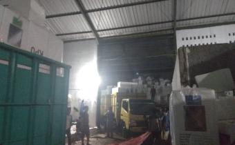 Pengawasan Gudang Logistik